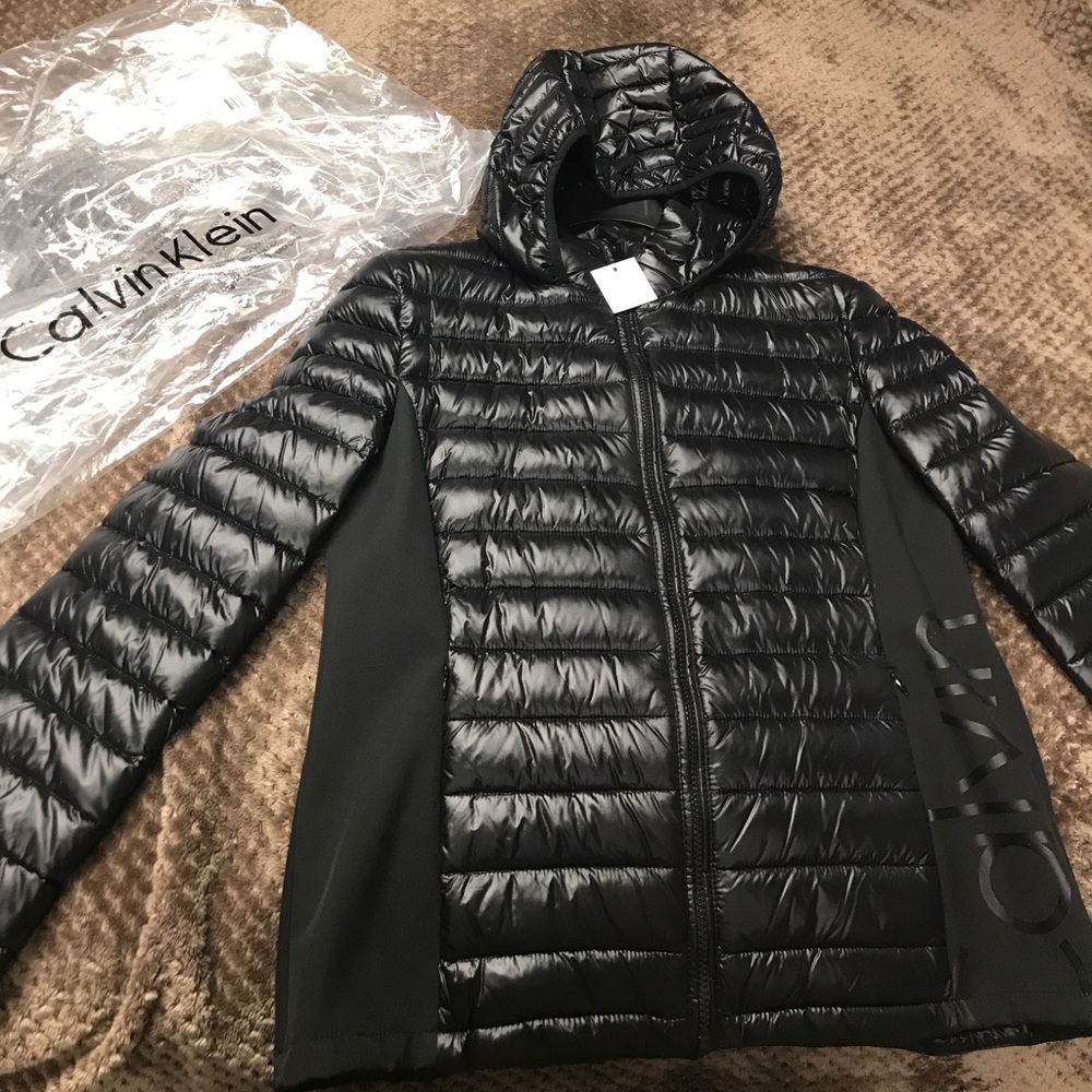 Calvin Klein Jet Black Premium Down Large Nwt