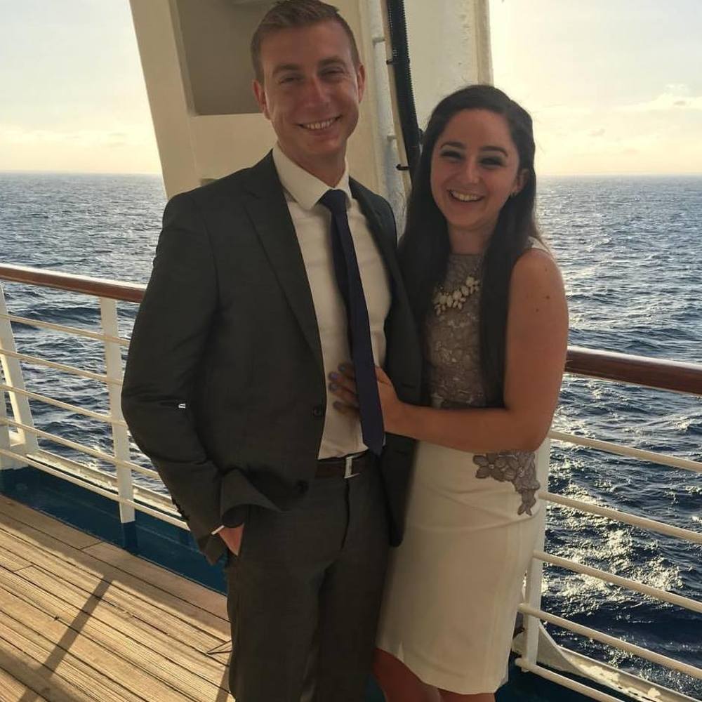 Meet your Posher, Alex