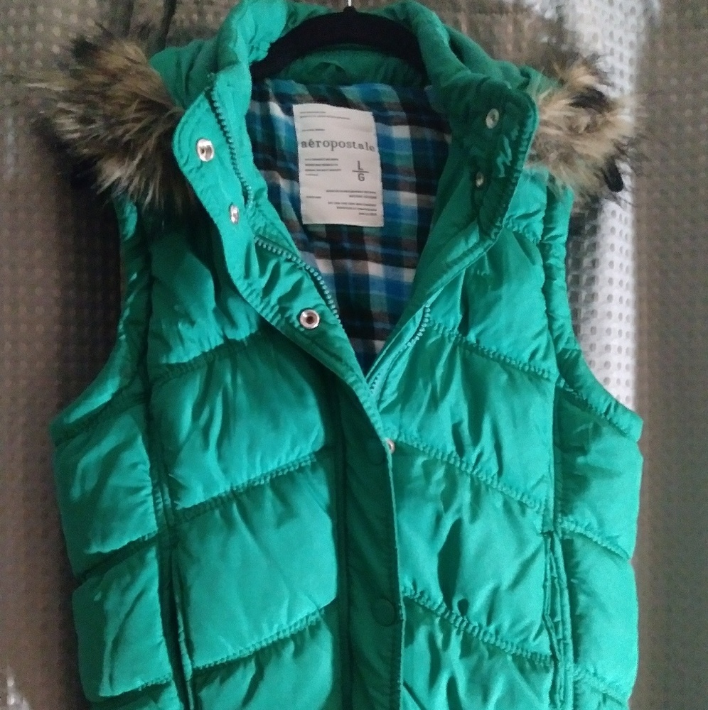 Aeropostale Puffer Vest