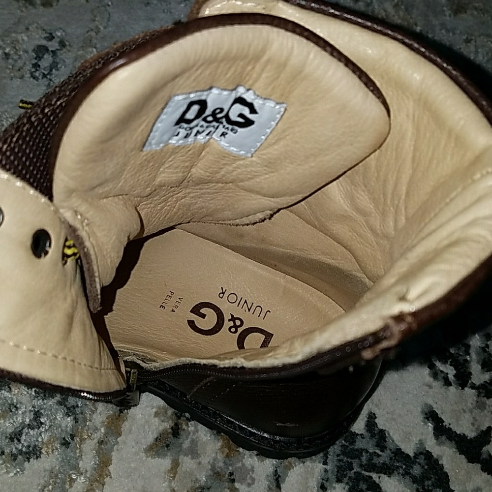 Kids shoes