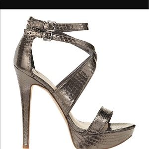 Meet your Posher, Shirl