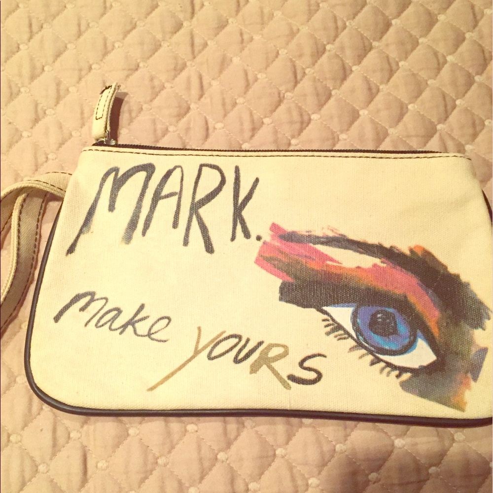 Mark wristlet....