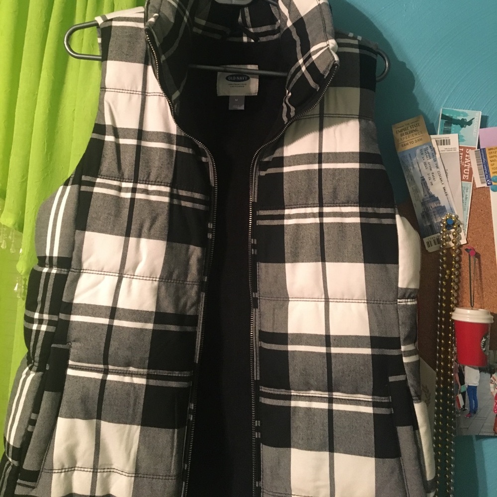 Warm old navy vest