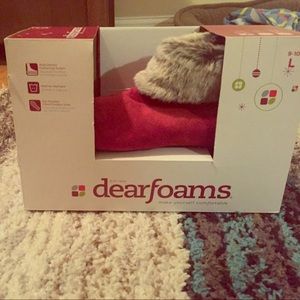 Brand New women’s slippers large 9-10