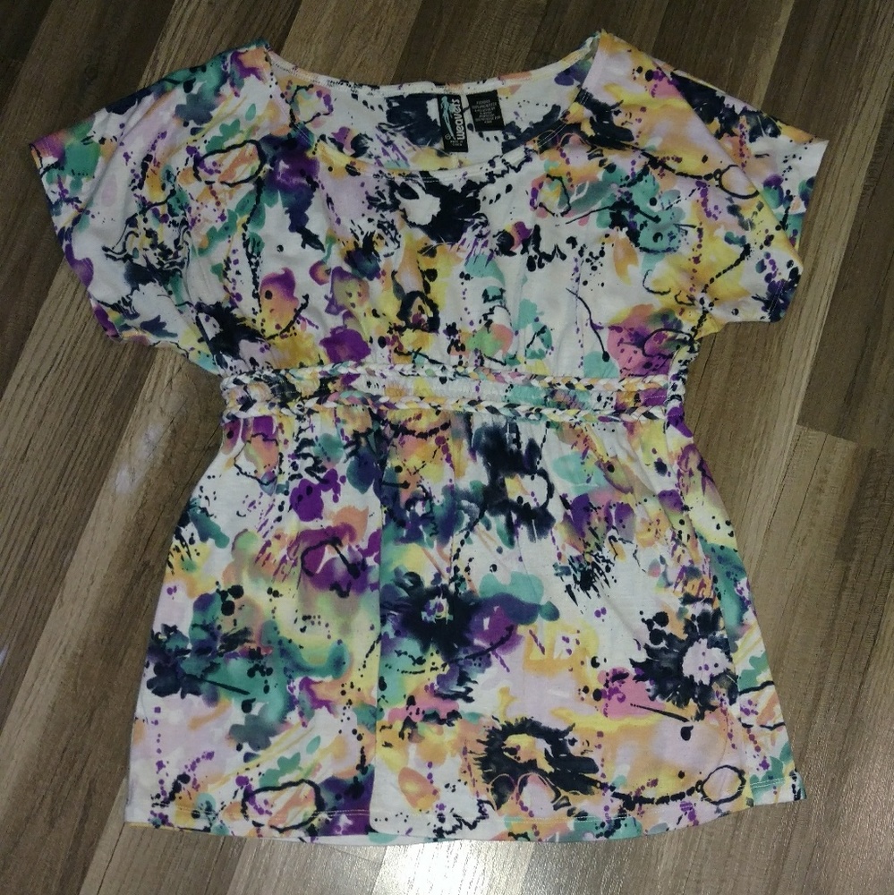 Cute Multi-colored Blouse, size mefium