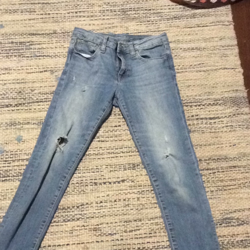 Gap jeans ripped