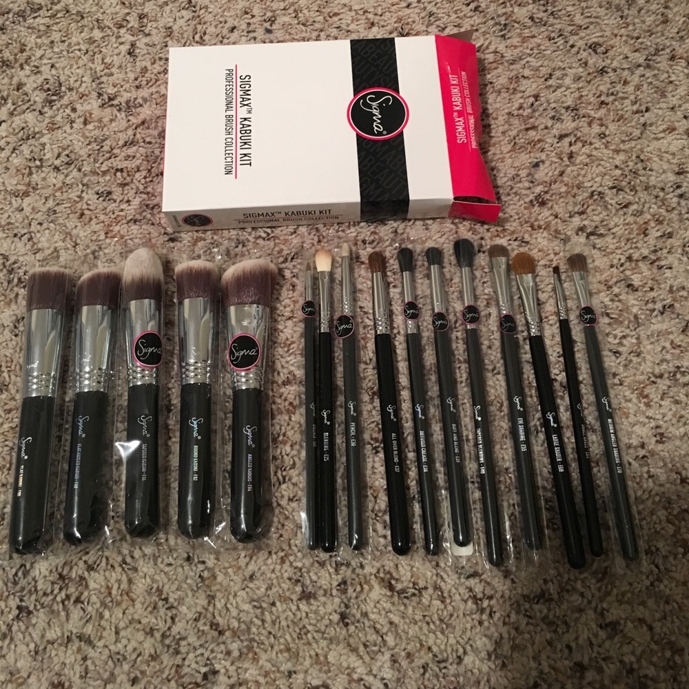 Brand new Sigma brushes!