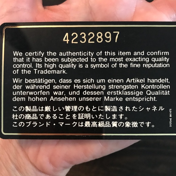 Chanel quilted mini - Picture 3 of 5