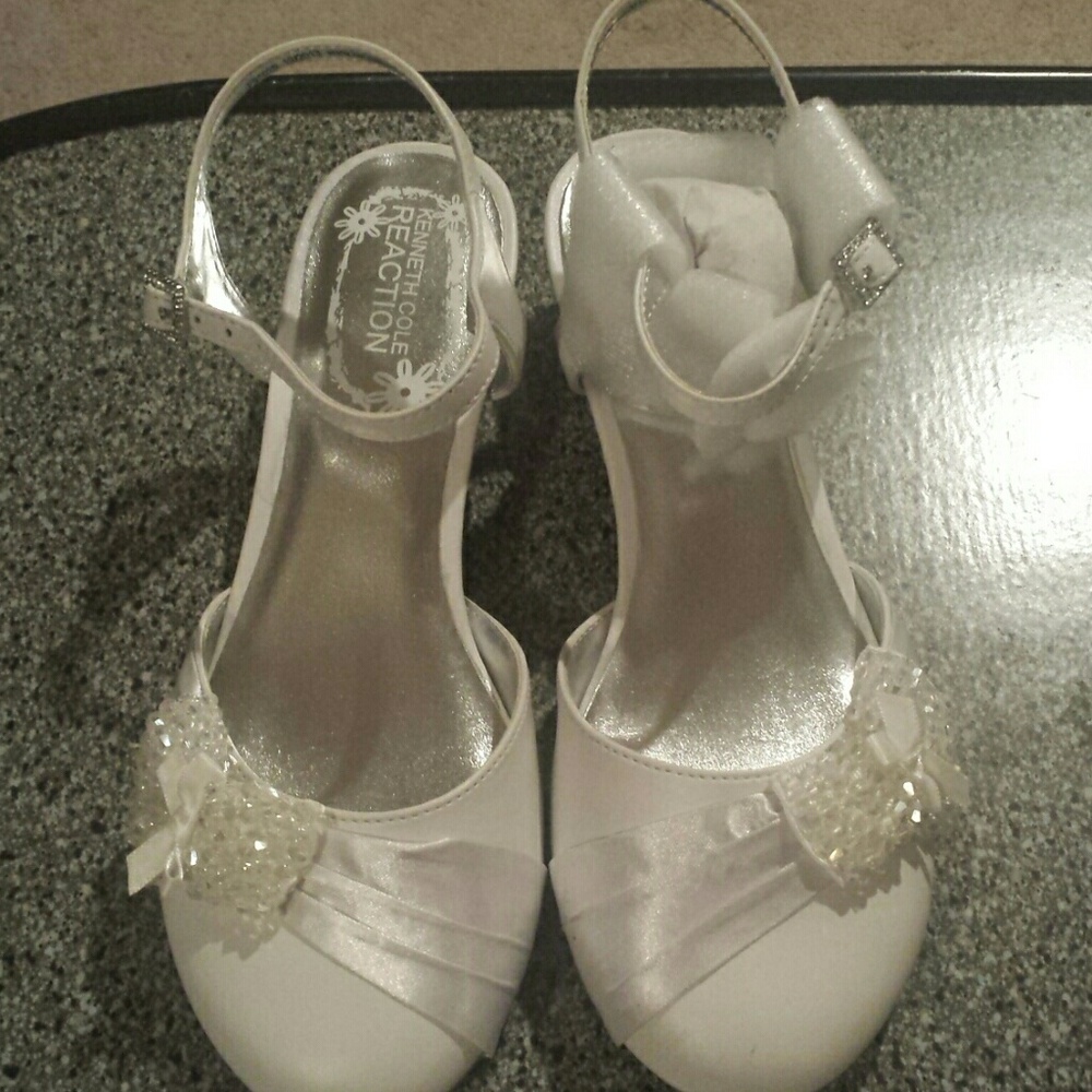 Kenneth Cole Reaction Girl shoe