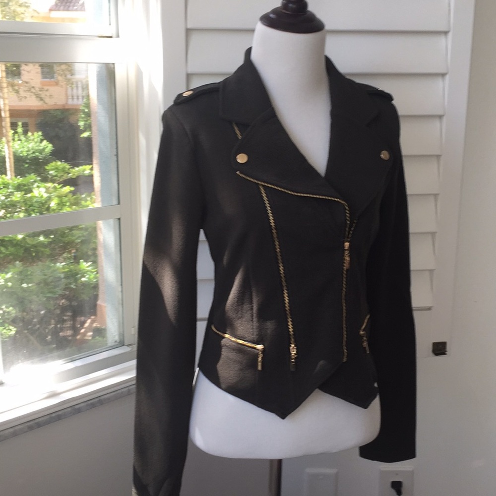 Hot! Moto Jacket in Olive! - Picture 2 of 8
