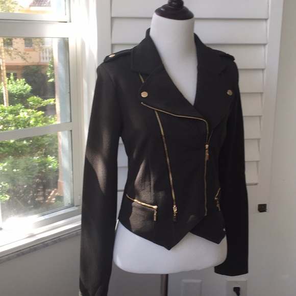 Hot! Moto Jacket in Olive! - Picture 2 of 8