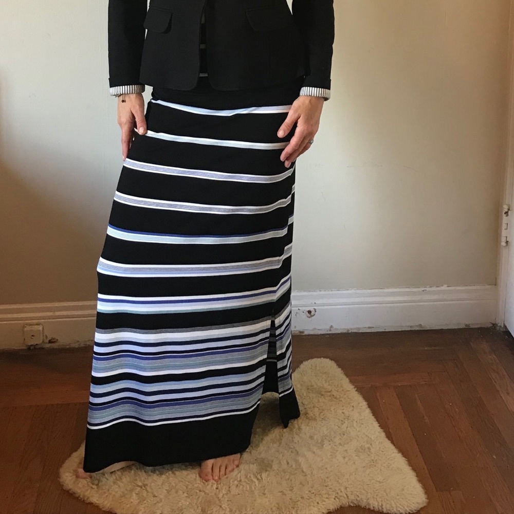 White House -Black Market striped skirt