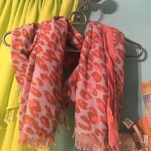 Leopard print scarf