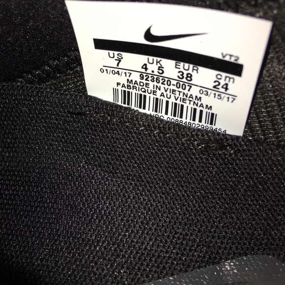 ❤️ Sale❗️ 💯 Authentic Nike Lunar Charge - Picture 7 of 8