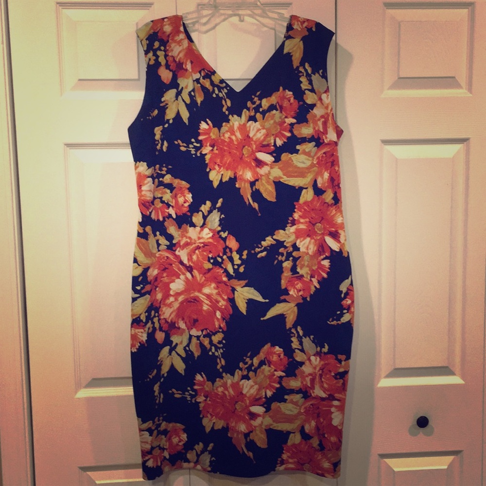 Versatile Floral Sheath Dress