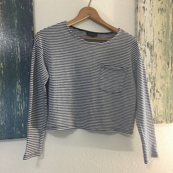 Topshop Striped Long Sleeve Crop Top - Picture 7 of 8
