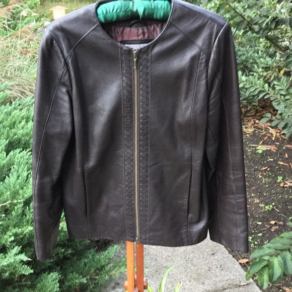 The Territory Ahead/Isabella Bird Leather Jacket - Picture 2 of 8