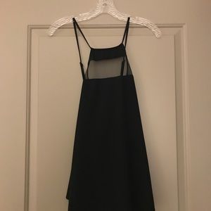 Black tobi going out top!