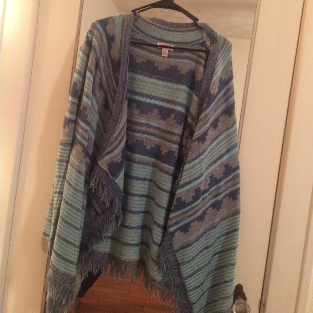 blue and gray knit cardigan