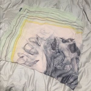 Alexandrea McQueen scarf