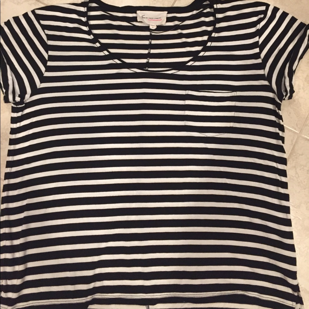 Vince Camuto t-shirt