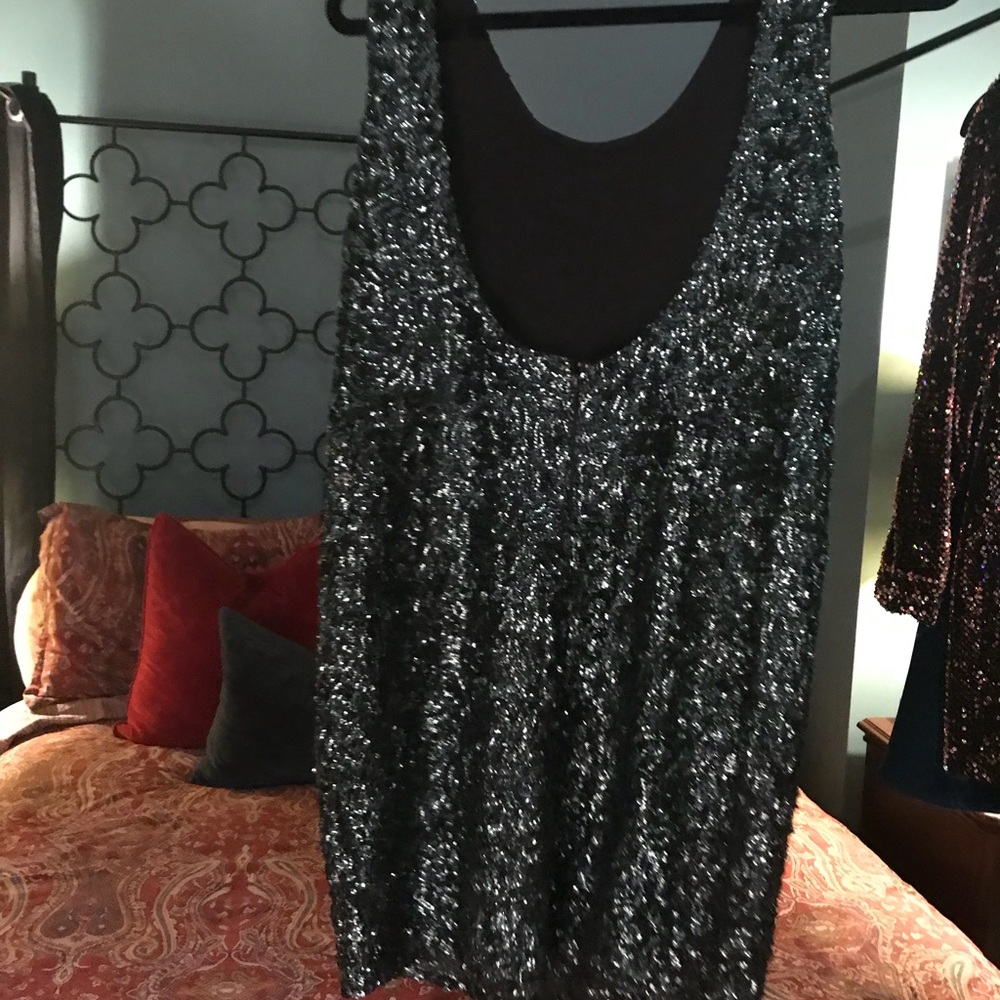 Sequence Dress - Picture 4 of 4