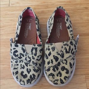 Toms Classic Tiny Slip On