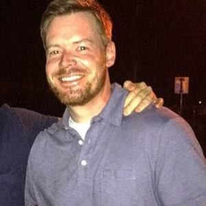 Meet your Posher, Elliot