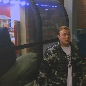 Meet your Posher, Stephen