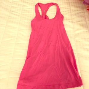 Lululemon tank