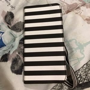 Henri Bendel iPhone 6S Plus case