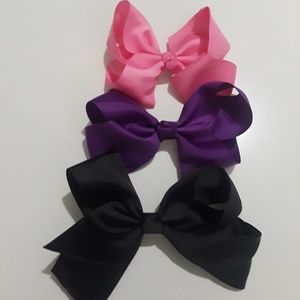 3hair bows