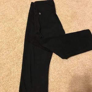 Cropped fabletic leggings