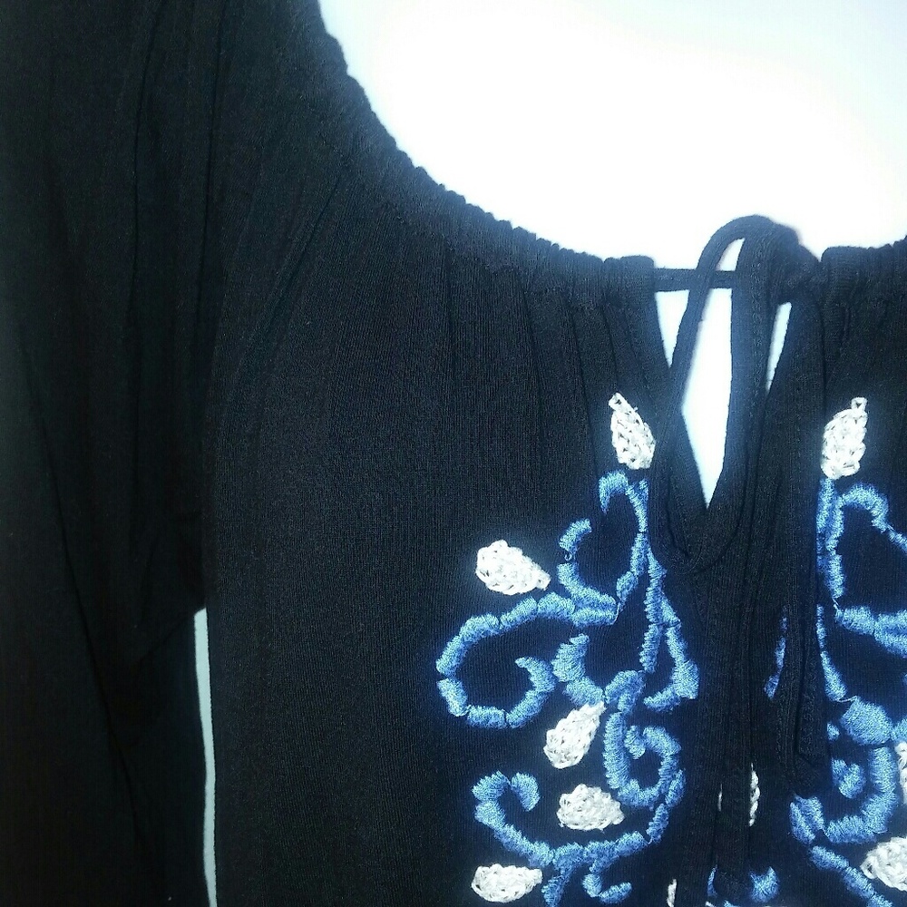 INC International Concepts Boho peasant top