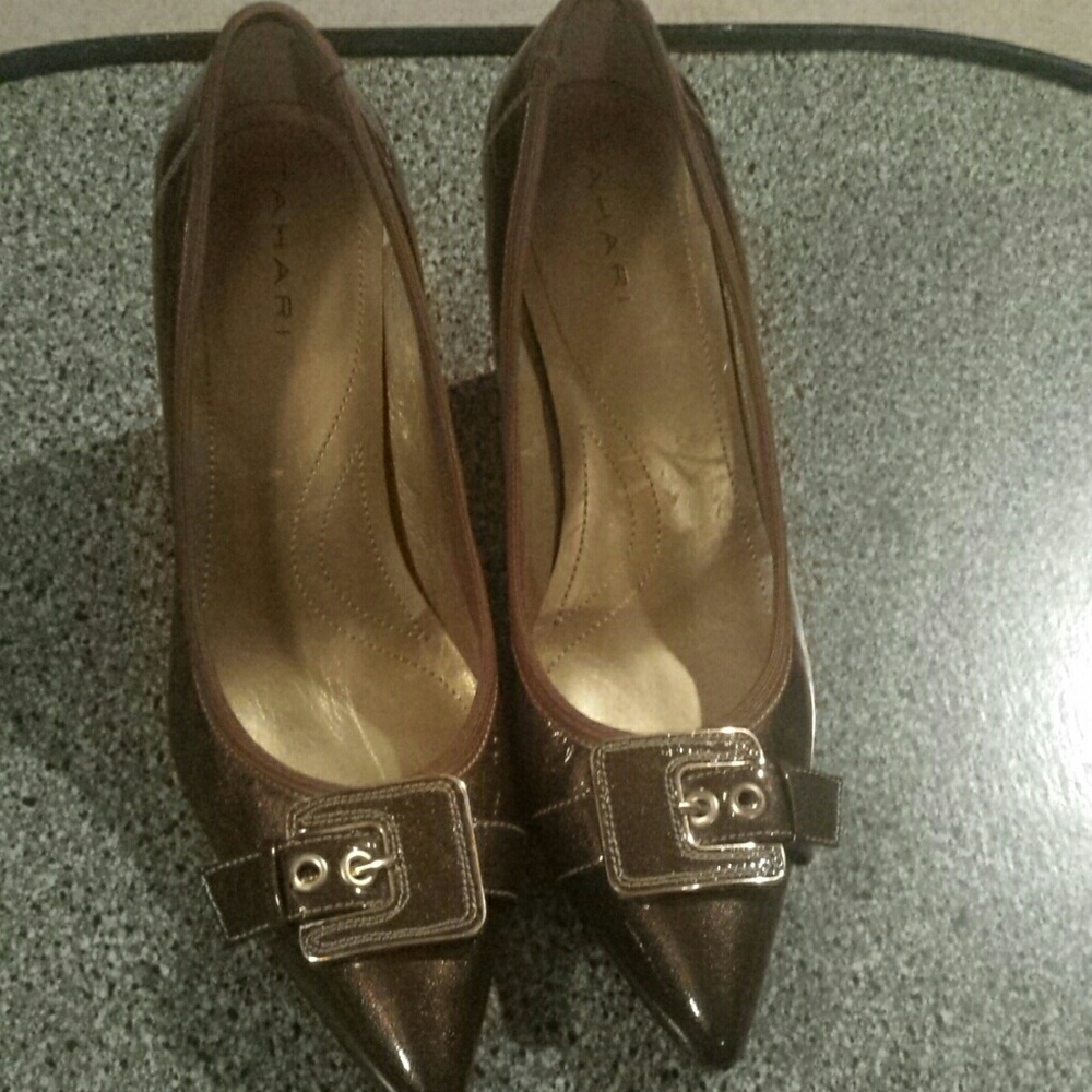Tahari women shoes