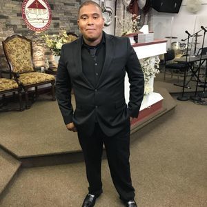 Meet your Posher, Paula lopez