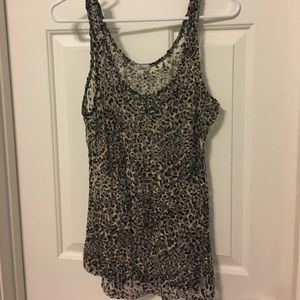 Leopard mess tank