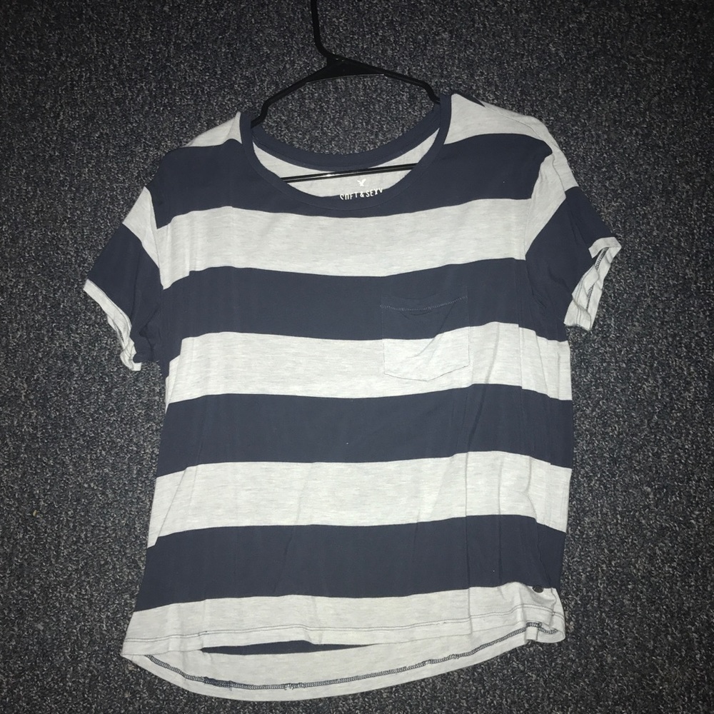 American Eagle Tshirt