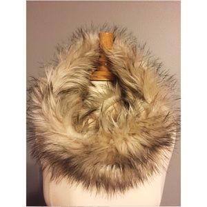 Madden Girl Faux Fur Infinity Scarf
