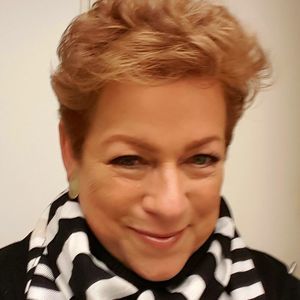 Meet your Posher, Kat