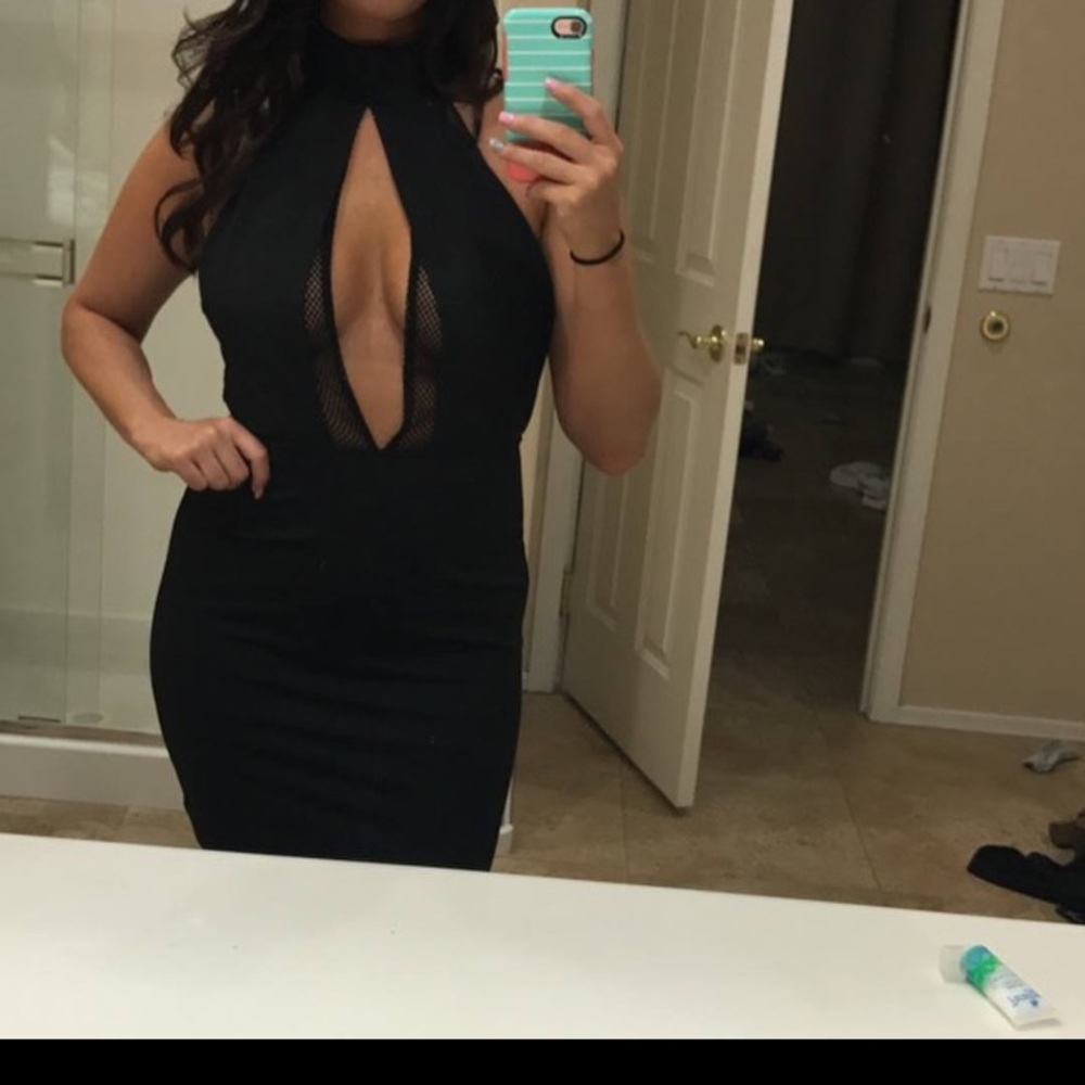 Size small Tobi black dress