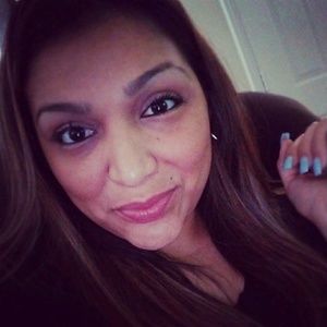 Meet your Posher, Daniela