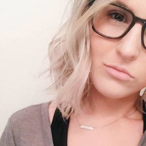 Meet your Posher, Sydnie