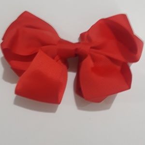 Hair bow