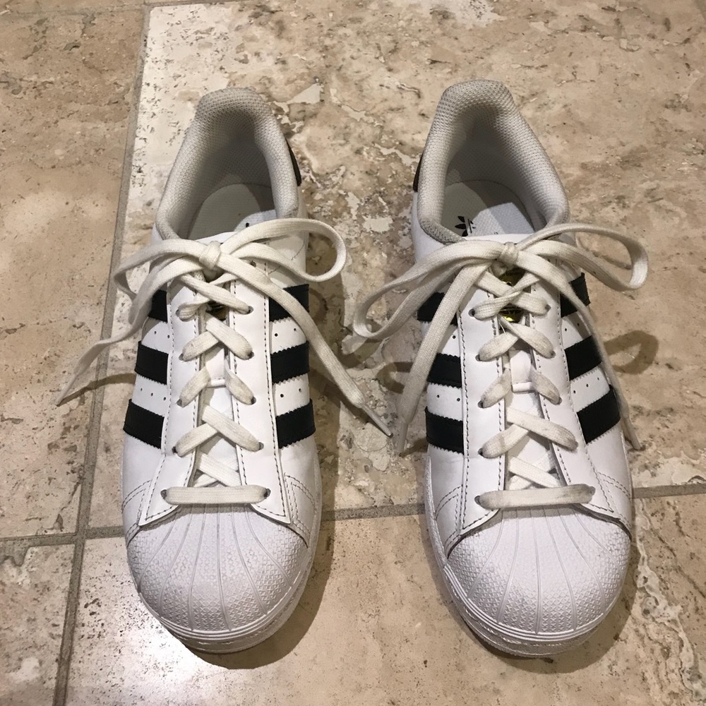 Adidas superstar