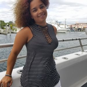 Meet your Posher, Jazmine