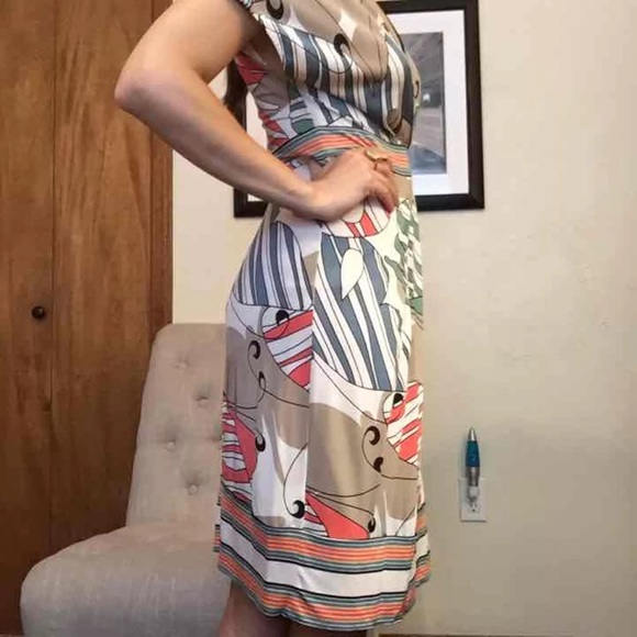 BCBG DRESS - Picture 2 of 3