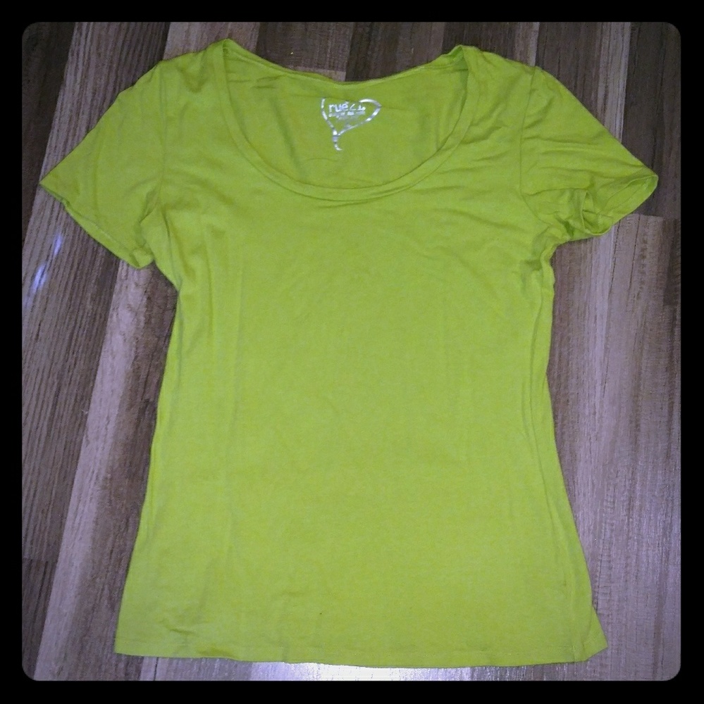 Lime green tee from Rue21, size XL
