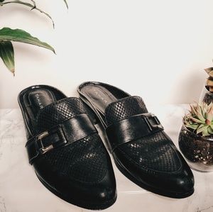 Elie Tahari slip on loafers