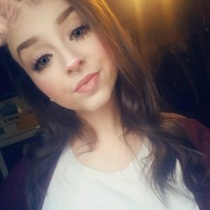 Meet your Posher, Meagan